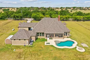 10240 Freeman Rd, Sanger, TX 76266 - Photo 33