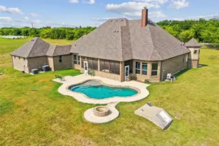 10240 Freeman Rd, Sanger, TX 76266 - Photo 37