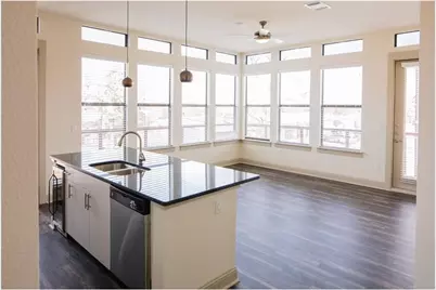 2901 W 5th Street #103, Fort Worth, TX 76107 - Photo 3