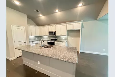 7924 Buttonwood Drive, Fort Worth, TX 76137 - Photo 7