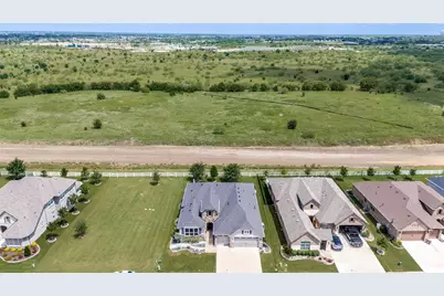 12424 Blue Granite Drive, Denton, TX 76207 - Photo 35