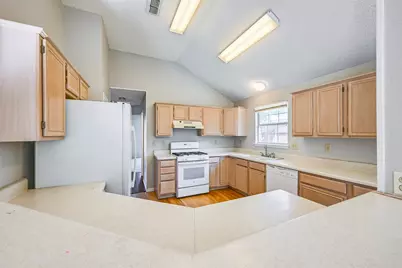 5301 Rio Bravo Drive, Arlington, TX 76017 - Photo 9