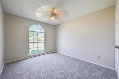 5301 Rio Bravo Drive, Arlington, TX 76017 - Photo 13