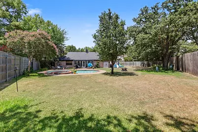 2304 Dove Meadow Court, Grapevine, TX 76051 - Photo 25