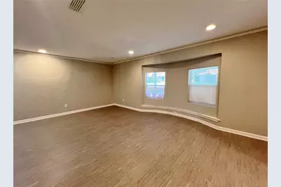 3709 Ashford Avenue, Fort Worth, TX 76133 - Photo 11