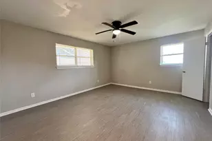 3709 Ashford Ave, Fort Worth, TX 76133 - Photo 13