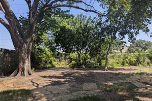 2407 El Capitan Dr, Dallas, TX 75228 - Photo 7