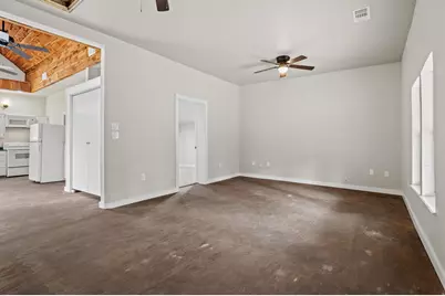 1008 W 10th Street, Bonham, TX 75418 - Photo 5