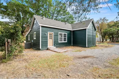 1008 W 10th Street, Bonham, TX 75418 - Photo 23