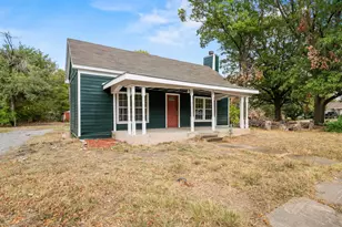 1008 W 10th St, Bonham, TX 75418 - Photo 3