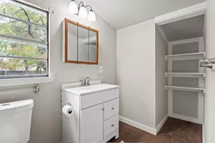 1008 W 10th St, Bonham, TX 75418 - Photo 15