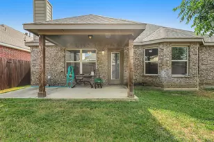 1916 Gayla Creek Dr, Little Elm, TX 75068 - Photo 33