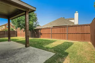 1916 Gayla Creek Dr, Little Elm, TX 75068 - Photo 35