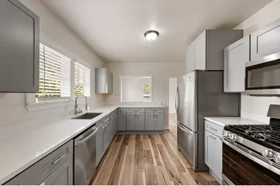 607 N Church Street, Pilot Point, TX 76258 - Photo 13