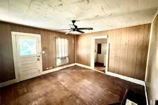 1201 Market St W, Honey Grove, TX 75446 - Photo 13