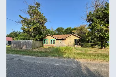 1201 Market Street W, Honey Grove, TX 75446 - Photo 7