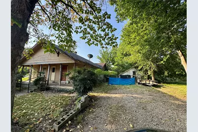 1201 Market Street W, Honey Grove, TX 75446 - Photo 1