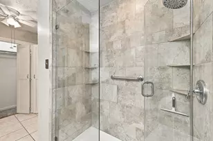 2103 Friendly Dr, Arlington, TX 76011 - Photo 19
