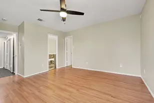 2016 Cardinal Ln, Lewisville, TX 75077 - Photo 17