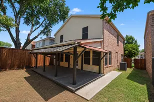 2016 Cardinal Ln, Lewisville, TX 75077 - Photo 35