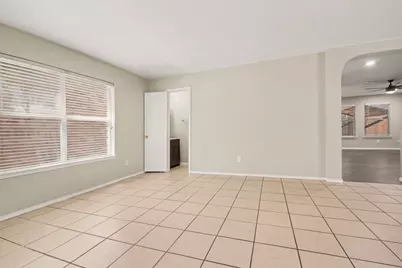 2016 Cardinal Lane, Lewisville, TX 75077 - Photo 15