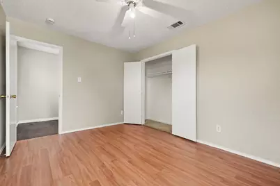 2016 Cardinal Lane, Lewisville, TX 75077 - Photo 17