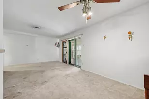 1932 Pilgrim Dr, Irving, TX 75061 - Photo 15