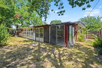 1932 Pilgrim Drive, Irving, TX 75061 - Photo 33