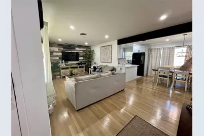 1113 Eric Avenue, Arlington, TX 76012 - Photo 3