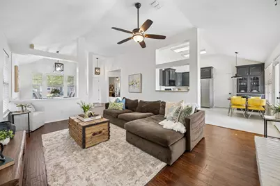 7021 Blalock Drive, The Colony, TX 75056 - Photo 5