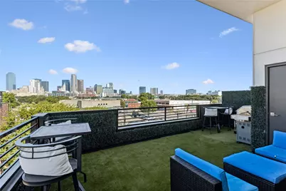 1901 S Harwood Street #301, Dallas, TX 75215 - Photo 1