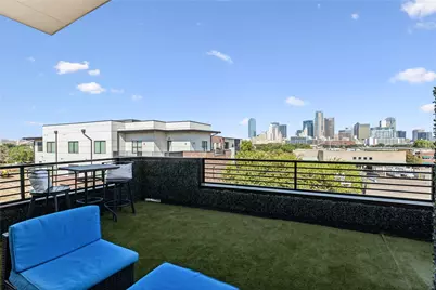 1901 S Harwood Street #301, Dallas, TX 75215 - Photo 3