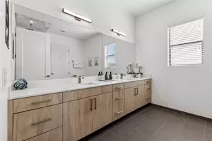 1901 S Harwood St, Dallas, TX 75215 - Photo 13