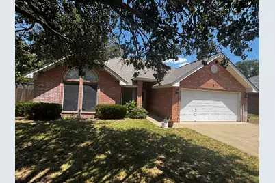 1449 Oakwood Drive, Stephenville, TX 76401 - Photo 1