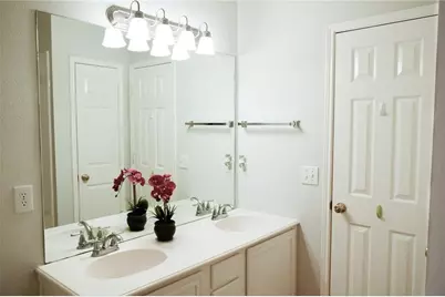 10408 Ambergate Lane, Frisco, TX 75035 - Photo 11