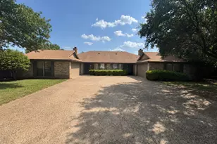 4517 Tall Meadow Ln, Fort Worth, TX 76133 - Photo 1