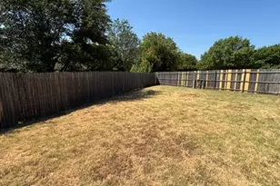 4517 Tall Meadow Ln, Fort Worth, TX 76133 - Photo 15