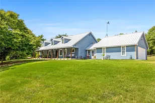 1088 Bub Hill Rd, Whitewright, TX 75491 - Photo 1