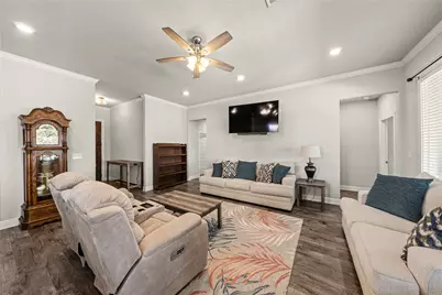 225 Swan Lake, Waco, TX 76708 - Photo 5