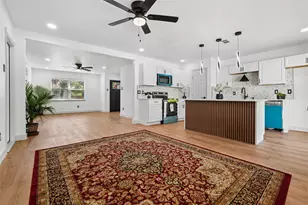 2818 Lowell Dr, Irving, TX 75062 - Photo 9