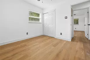 2818 Lowell Dr, Irving, TX 75062 - Photo 17