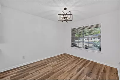 312 E Miller Street, Burleson, TX 76028 - Photo 17