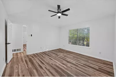 312 E Miller Street, Burleson, TX 76028 - Photo 31