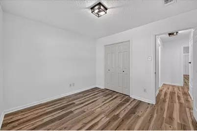 312 E Miller Street, Burleson, TX 76028 - Photo 27