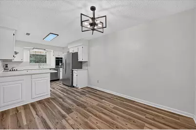 312 E Miller Street, Burleson, TX 76028 - Photo 15