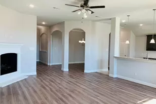 325 Delaford Dr, Forney, TX 75126 - Photo 3