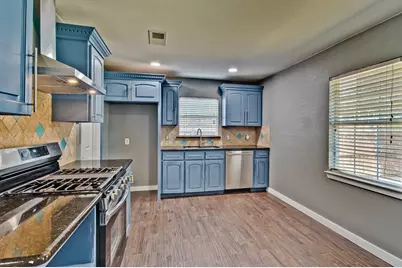 3039 Grayson Drive, Dallas, TX 75224 - Photo 7