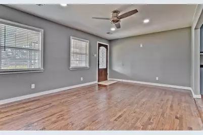 3039 Grayson Drive, Dallas, TX 75224 - Photo 3