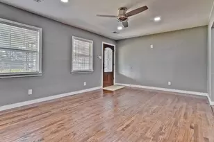 3039 Grayson Dr, Dallas, TX 75224 - Photo 3