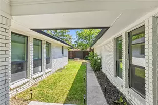 6226 La Cosa Dr, Dallas, TX 75248 - Photo 33